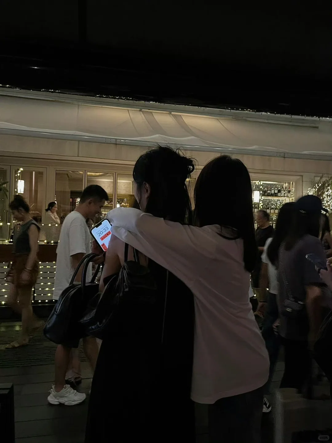 劝大家不要太执着于人与人之间的关系 不管是友情还是爱情 长期预设都是不...