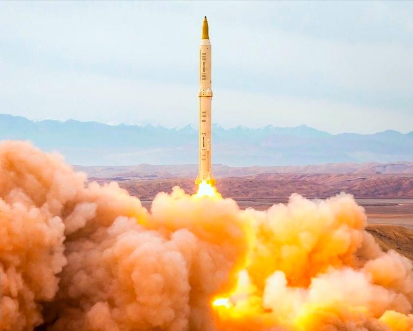 伊朗还是有点家当的，后面不知道会不会从沙漠里再长出来一些 。伊朗声称出动14马赫