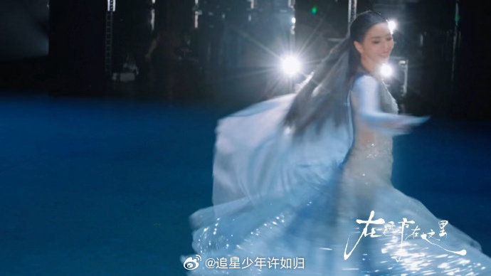 佟丽娅写给故乡的信 佟丽娅舞蹈诗剧首演圆满！作品承载着对民族文化的敬意，像一封深