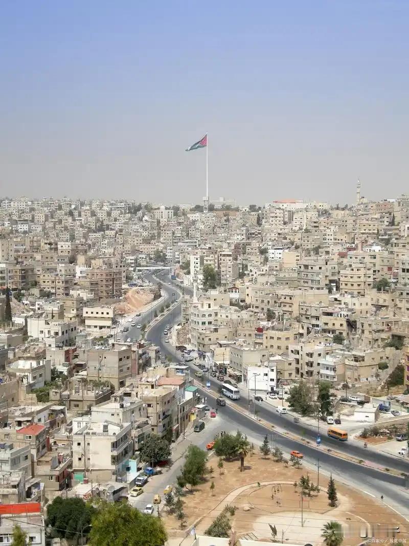 突发，以军凌晨通报：拉法地道突袭，哈马斯“东拉法营”一把手+副手4人刚露头就被爆