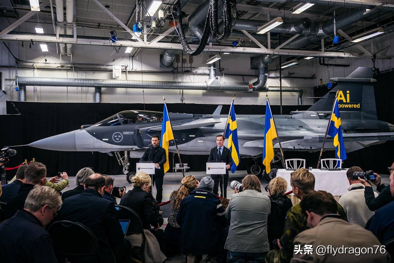 🇸🇪🇺🇦瑞典和乌克兰签署了一份谅解备忘录，将向乌克兰交付多达150架JA