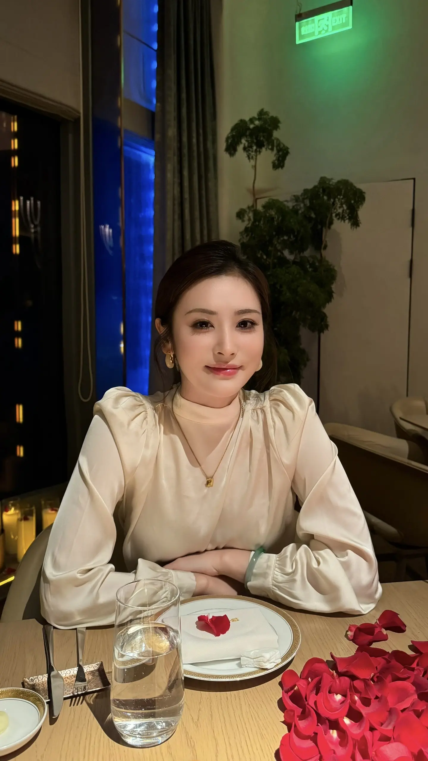 按照我们潮汕的习俗，过年你会跟我回家吃牛肉火锅，做红粿拜祠堂看迎老爷吗？