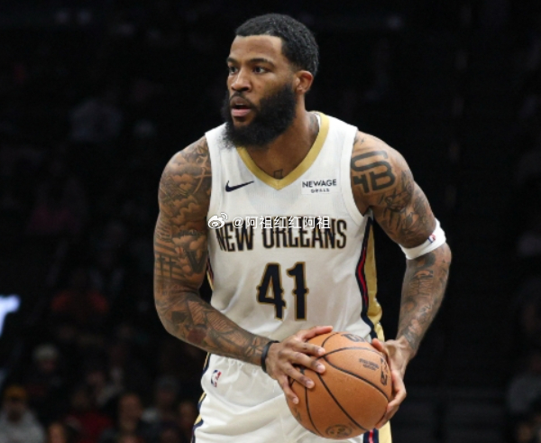 NBA常规赛继续开打，鹈鹕半场65-40爵士。上半场，萨迪克贝状态火热，登场19