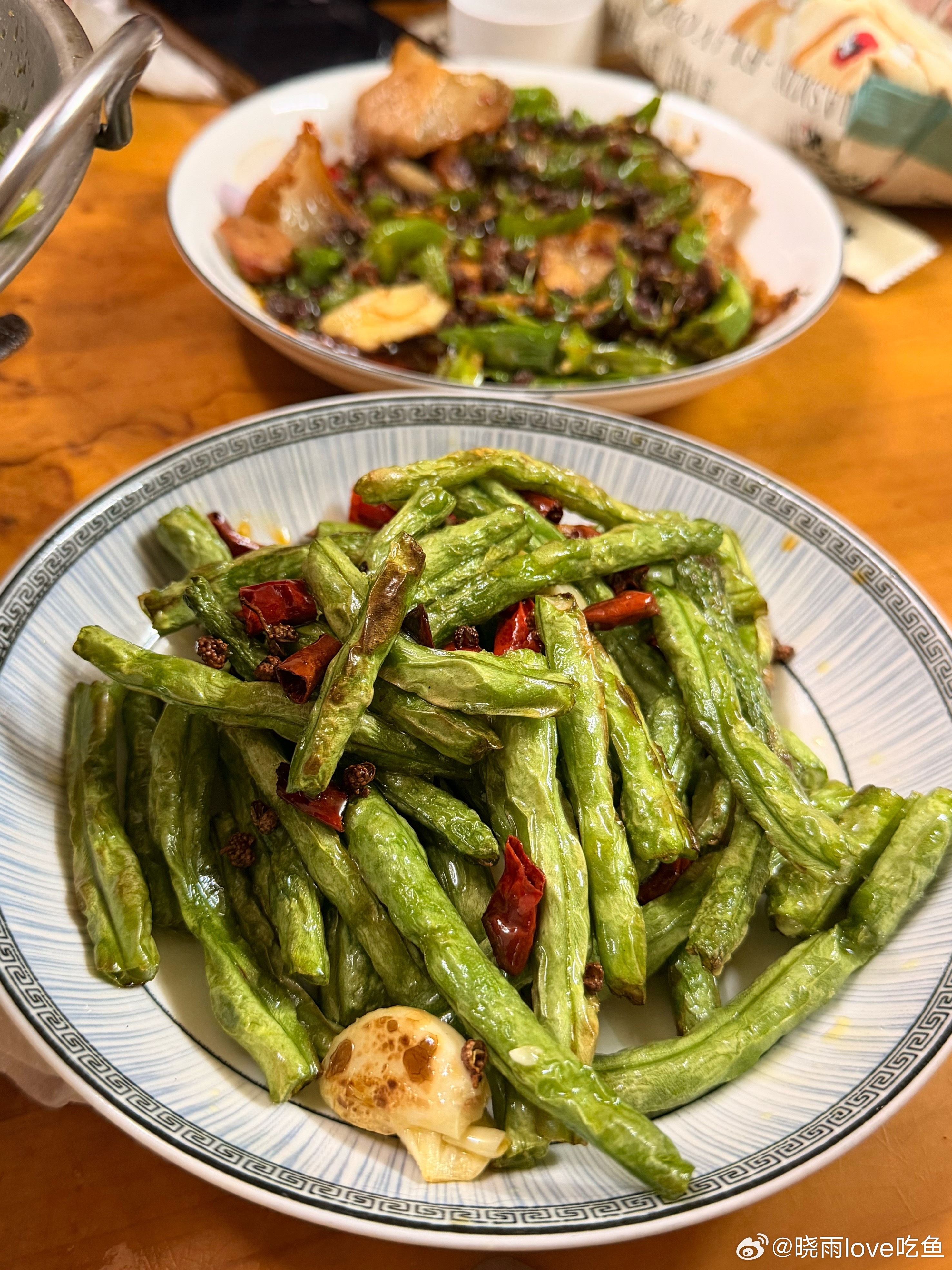 玉米饭牛肉锅子 有一种回家吃饭的感觉 恩施·全记川菜馆