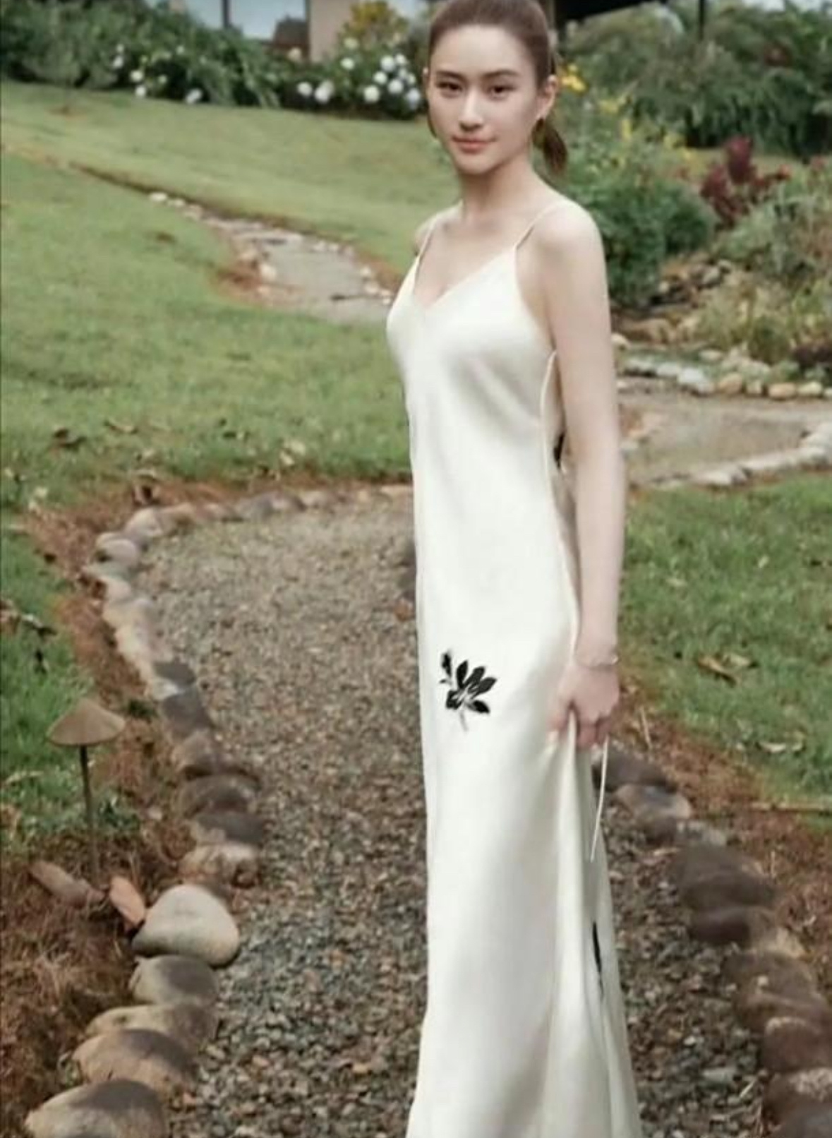 何超莲真称得上富二代中的第一美人 ​​​