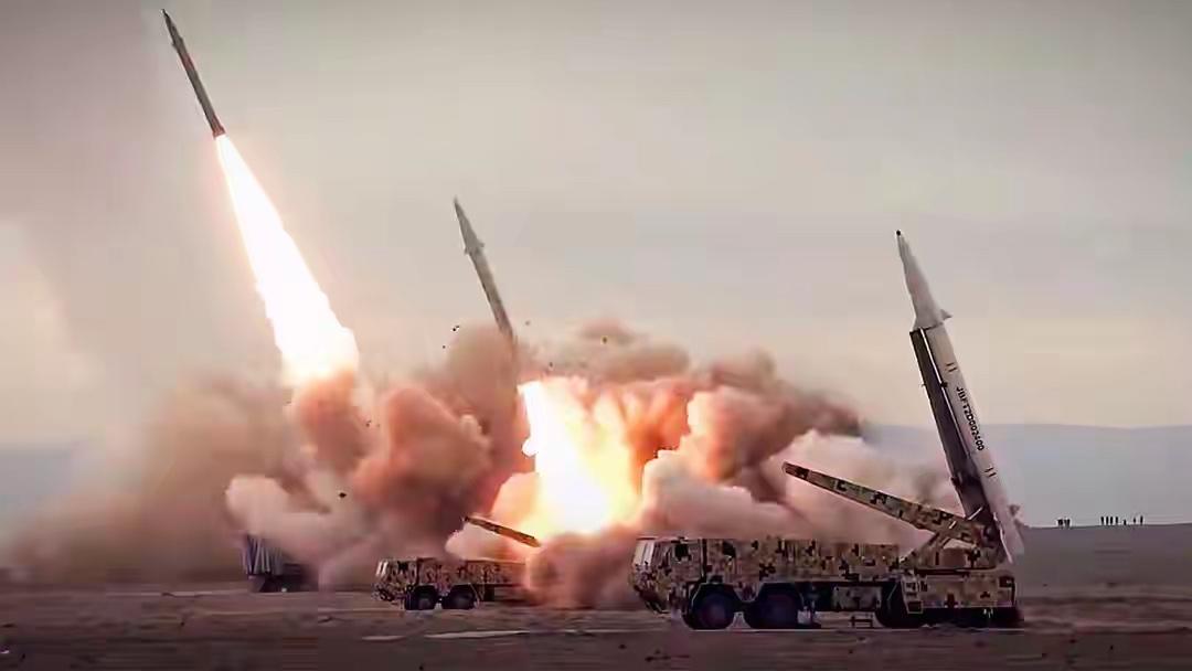 伊朗不会这么快就怂了吧？
反正我是听专家的：李莉、金灿荣、李绍先、吴大辉……