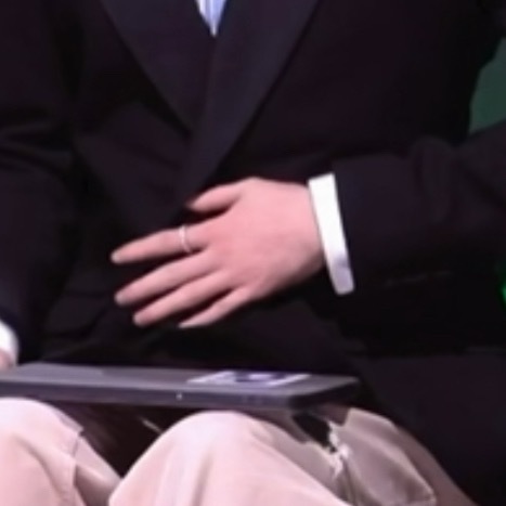 哇… ​​​