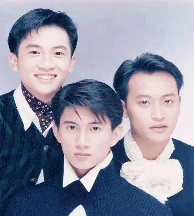 我的心串一串 串一株幸运草 串一个同心圆