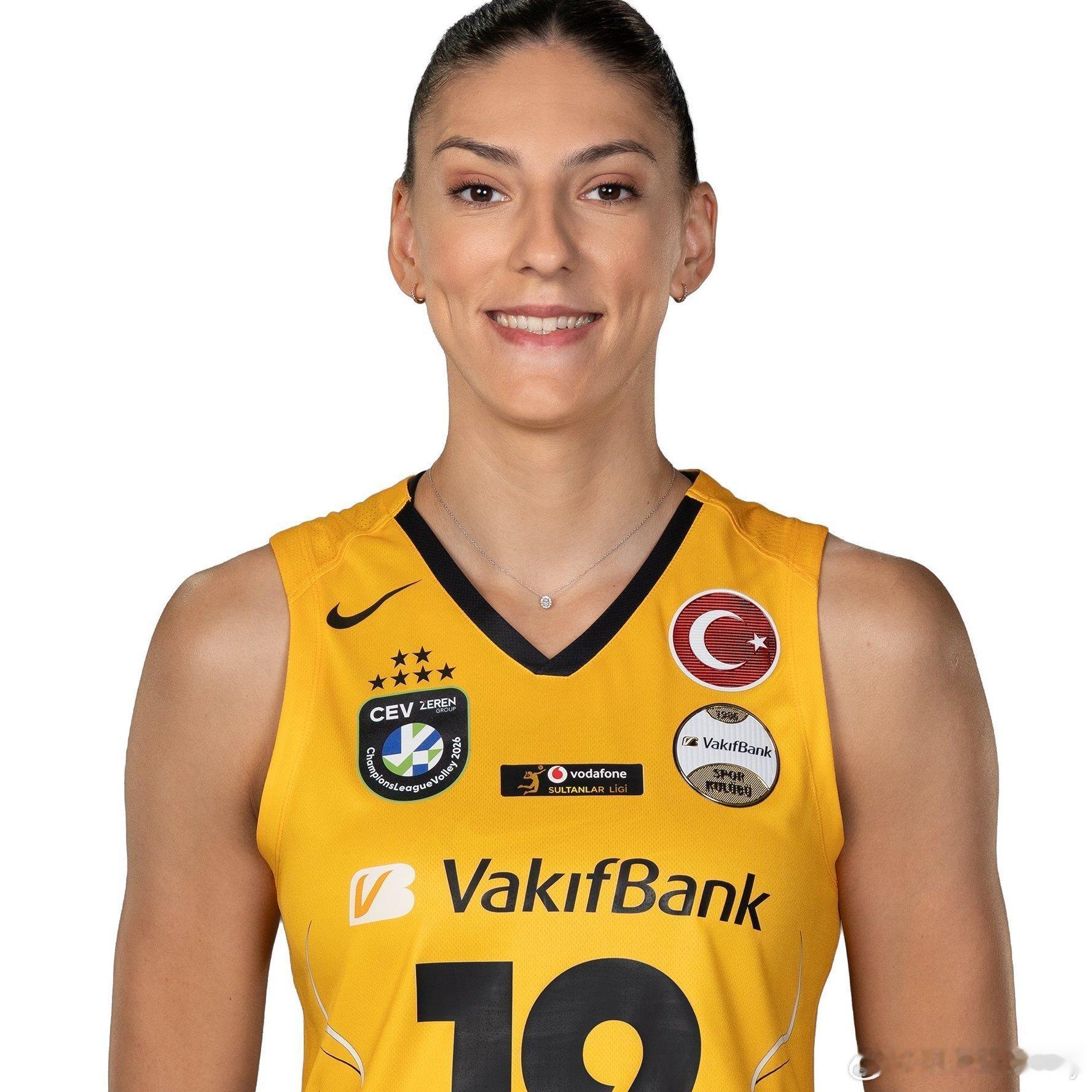 科内利亚诺已经提前晋级欧冠八强，所以明天凌晨3:30分对阵罗兹LkS的比赛，不一