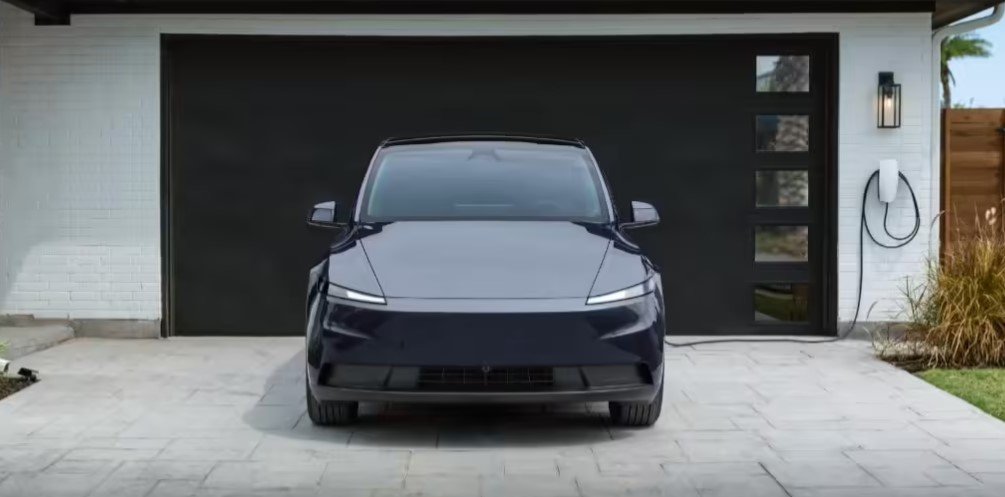 【】科技媒体 Golem 昨日（11 月 21 日）发布博文，报道称全德汽车俱乐