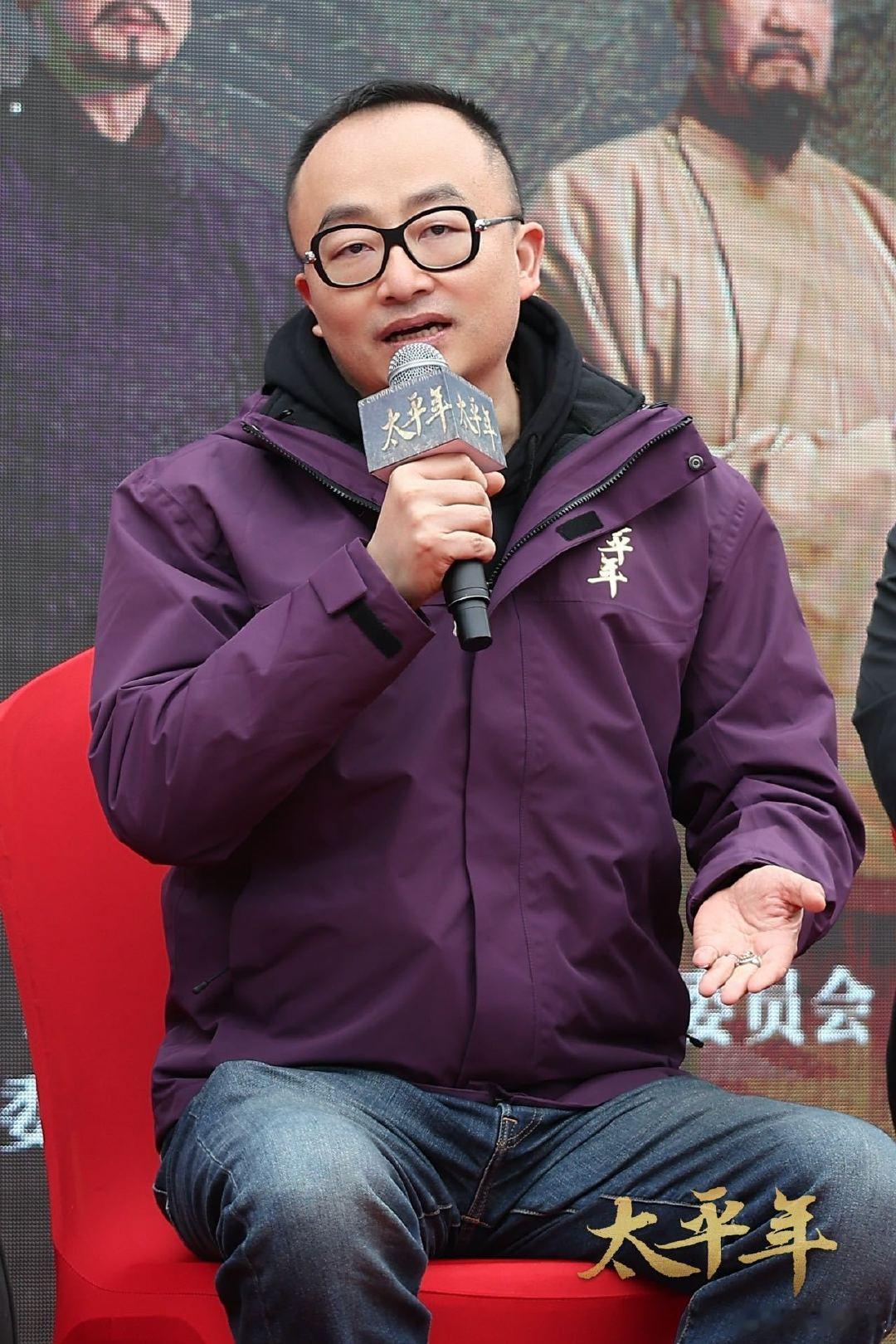 导演白玉兰8个提名真不是白来的导演透露太平年2三体外传筹备中 看完太平年主创们的