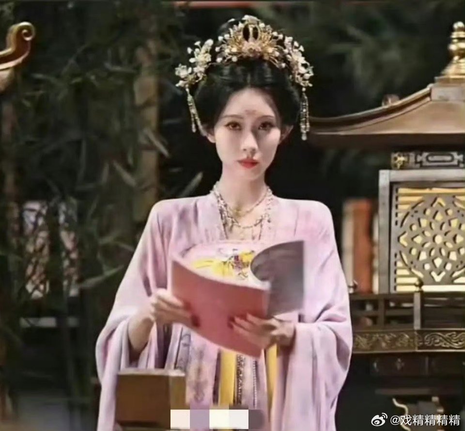 曝孟子义为将门毒后减重至88斤她真的不能再瘦了，你看这个直角肩 