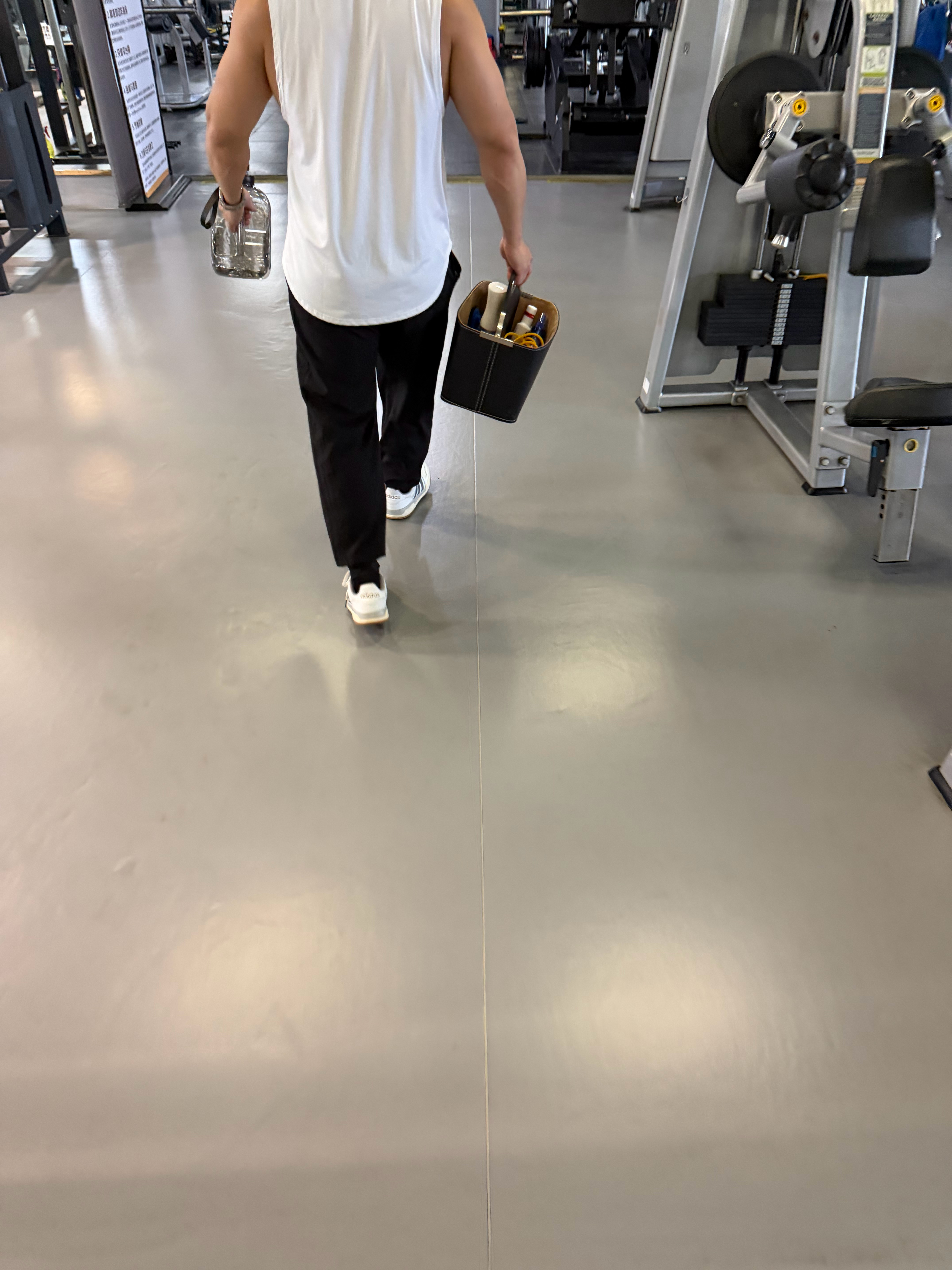 又感到肩颈酸痛了，赶紧来练习 ​​​