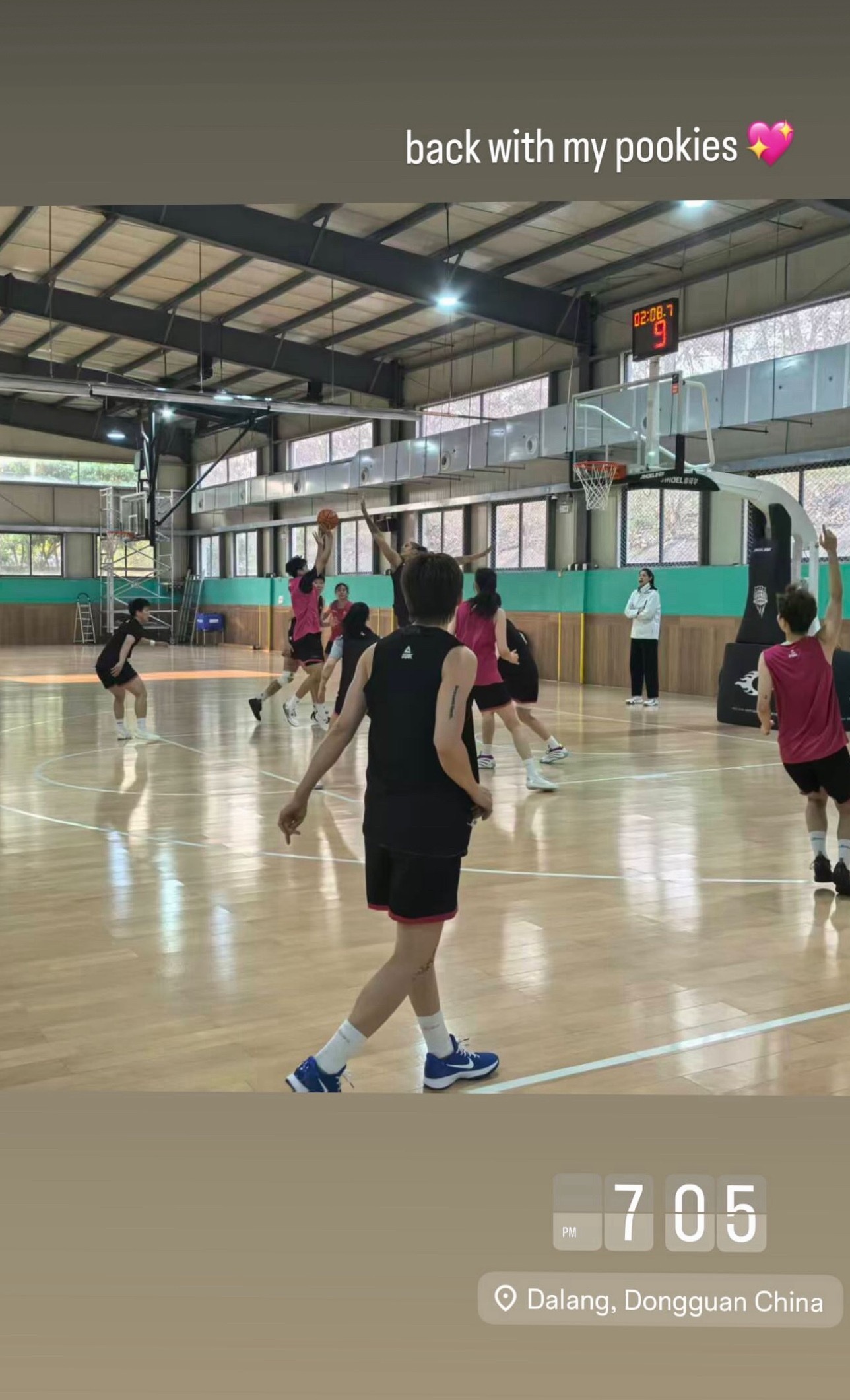 杨力维杨力维卡多佐 20260319卡多佐ig更新分享了返回广东备战季后赛的广东