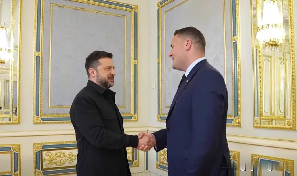 🇺🇦 🇬🇧 乌克兰与英国防务合作的发展

8月5日，乌克兰总统弗拉基米尔