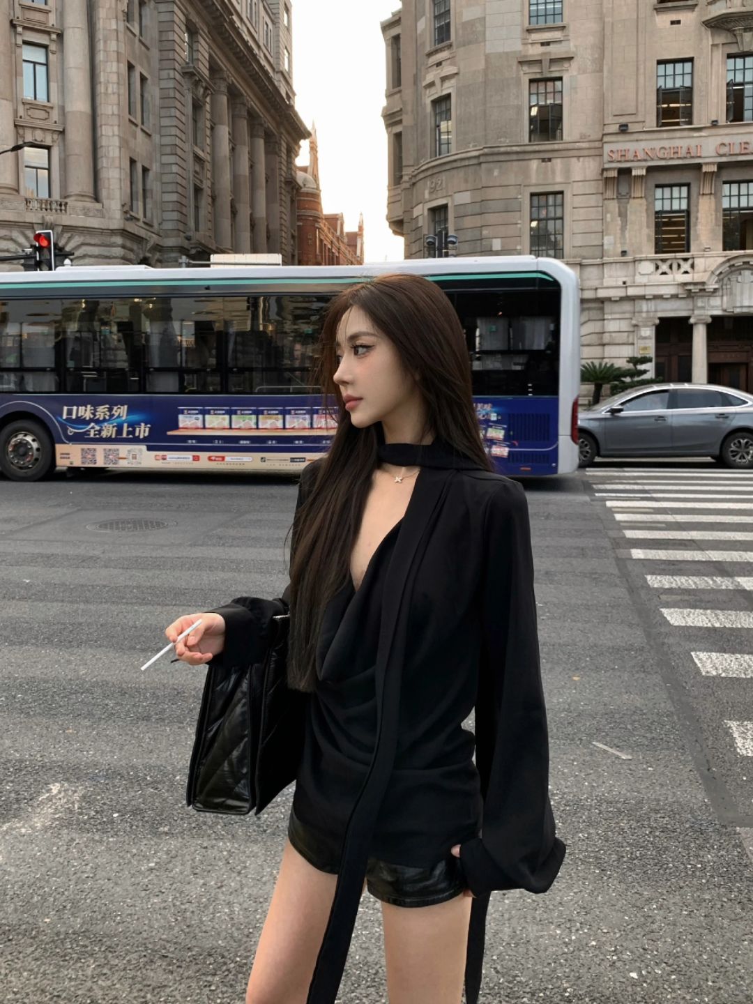 “All BLACK”