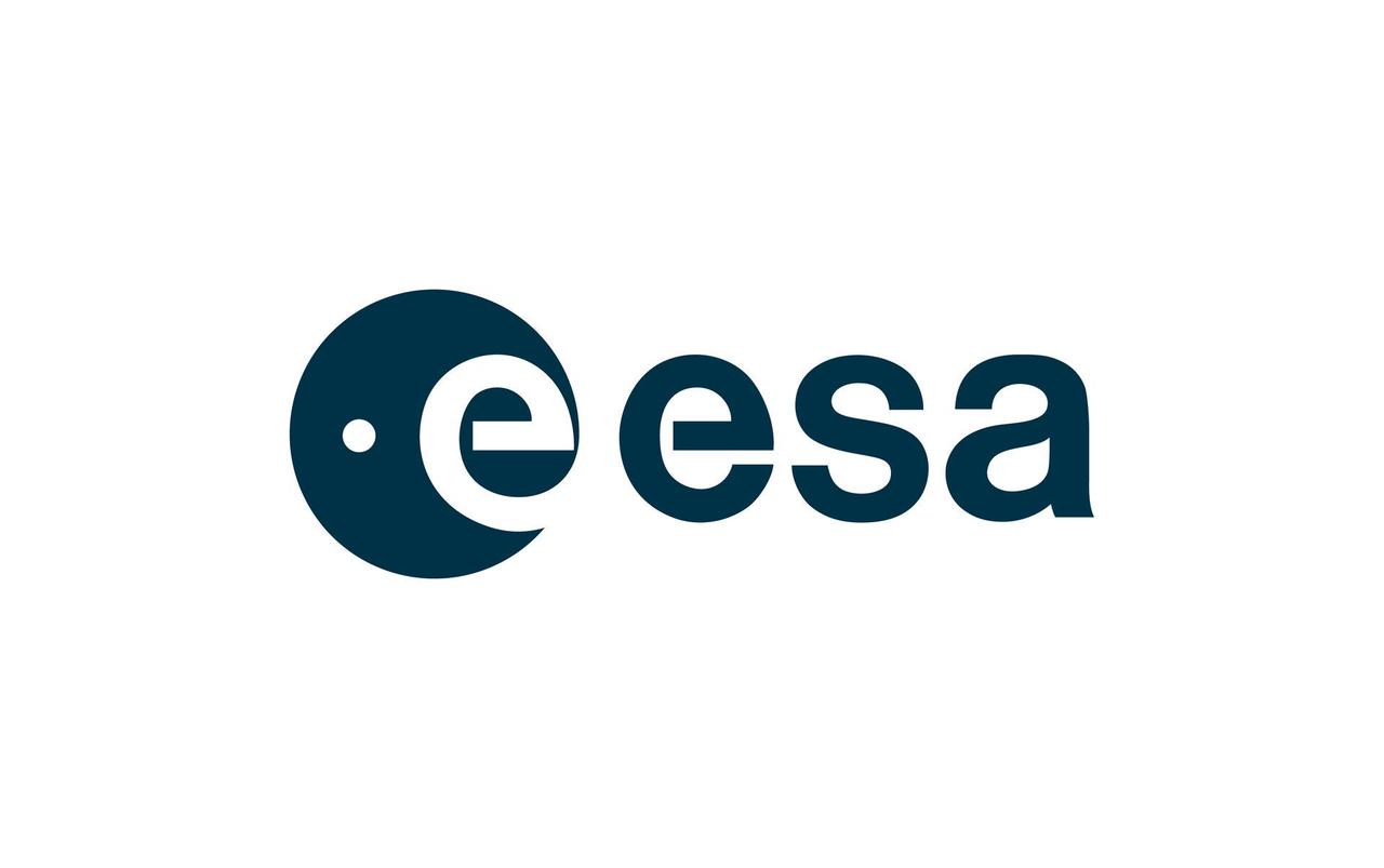 欧洲空间局（ESA）的官方标识常被误读为“EESA”，一名网友分享童年时因此误解