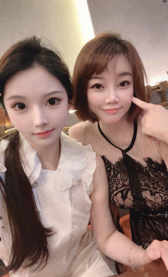 周末愉快哦😁 ​​​
