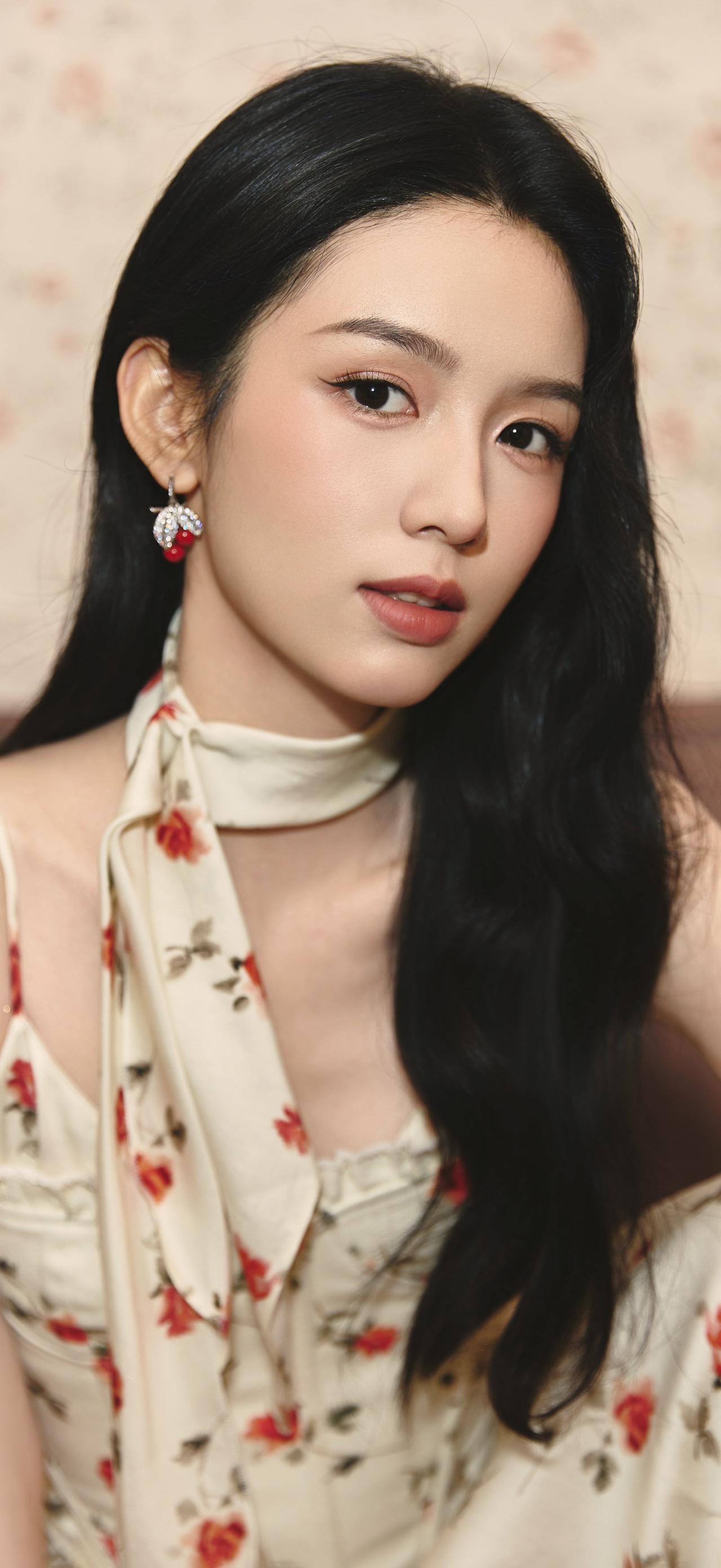 美女壁纸-第6012期-周也