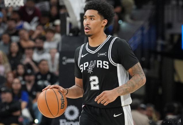 NBA西决G1，马刺在客场双加时122-115击败雷霆。此役，哈珀出战47分钟，