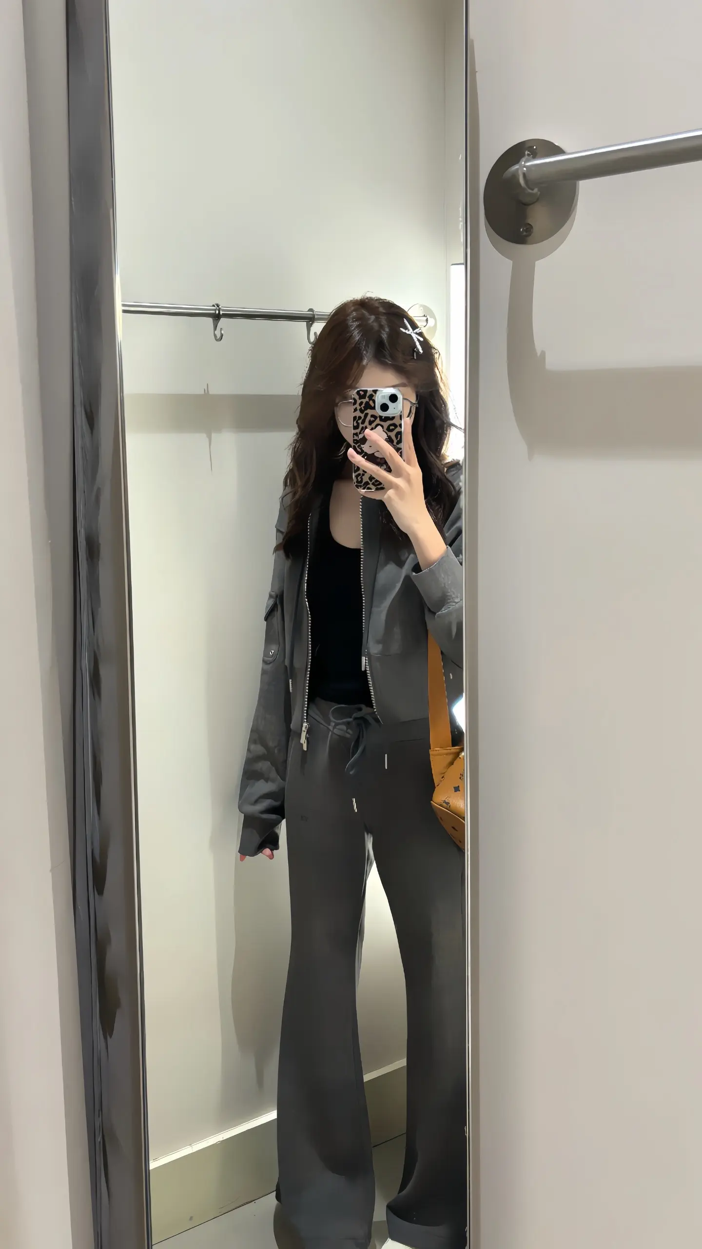 也许我们都很普通 但是总有人看你很特别。