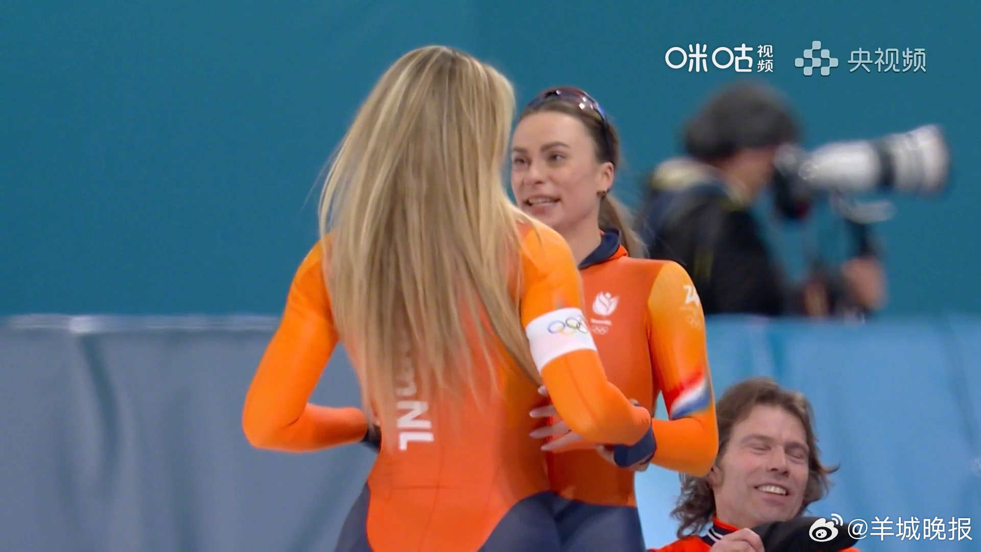 【#科克速滑女子500米夺金##荷兰包揽速滑女子500米金银牌# 】米兰冬奥会速