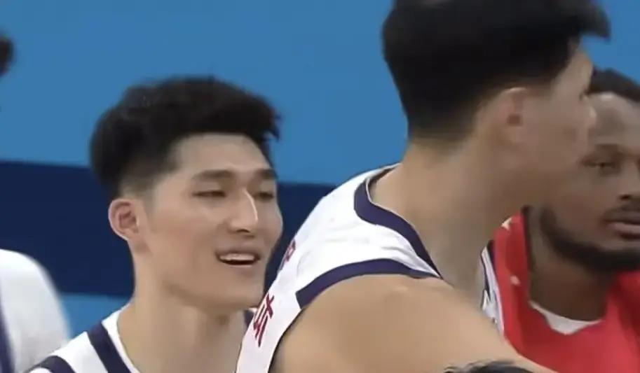 2026年3月21日晚，宁波主场，CBA常规赛终场哨响，广州国手李祥波对新疆籍球