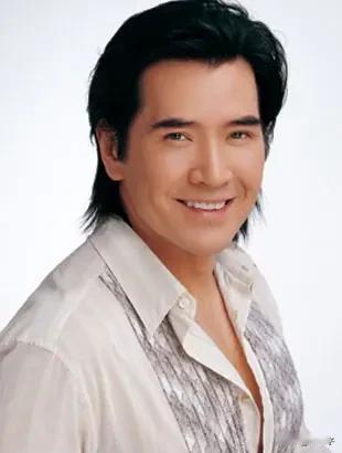 中国音乐史人物之第470位，费翔（1960.12.24一）生于台湾省，中美混血，