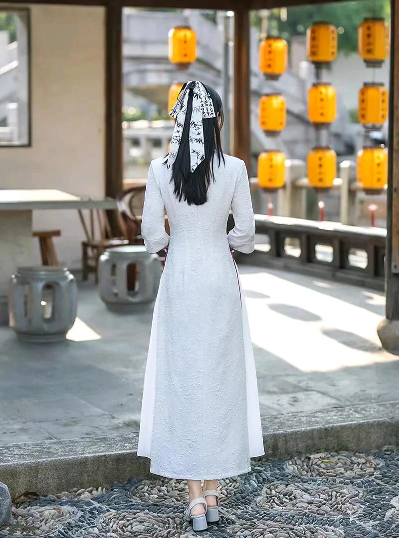 青丝素衣秀#清影照人眼#白衣倩影飘# 新中式穿搭#华服古韵起新潮#