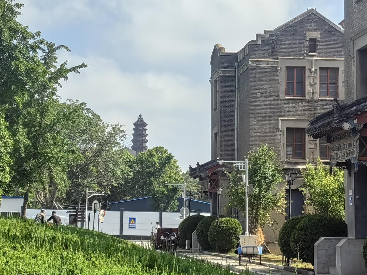 这才是全国最美的大学，文质彬彬的大学。其文化之美，无与伦比！

有人说，河南大学