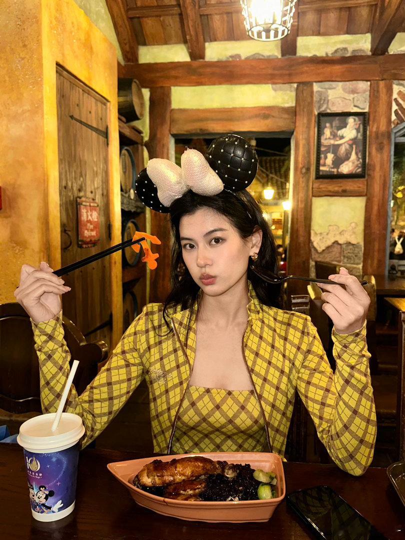 🪄 ✩˚₊ 上海