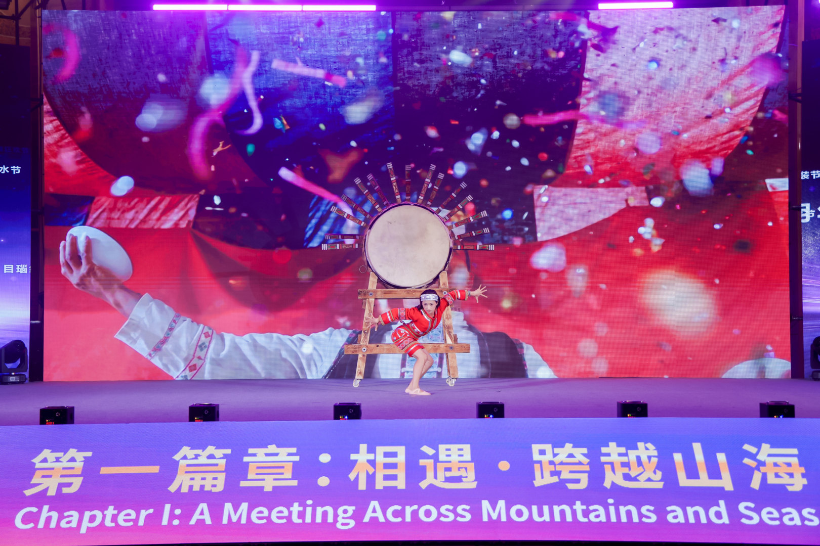 首届南亚东南亚网红创作者大会首届南亚东南亚网红创作者大会聚焦云南之美，多国博主将