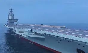 福建舰大概率不会再照样复制第二艘，所谓入列进度拖延，根本不是技术停在半路，而是海