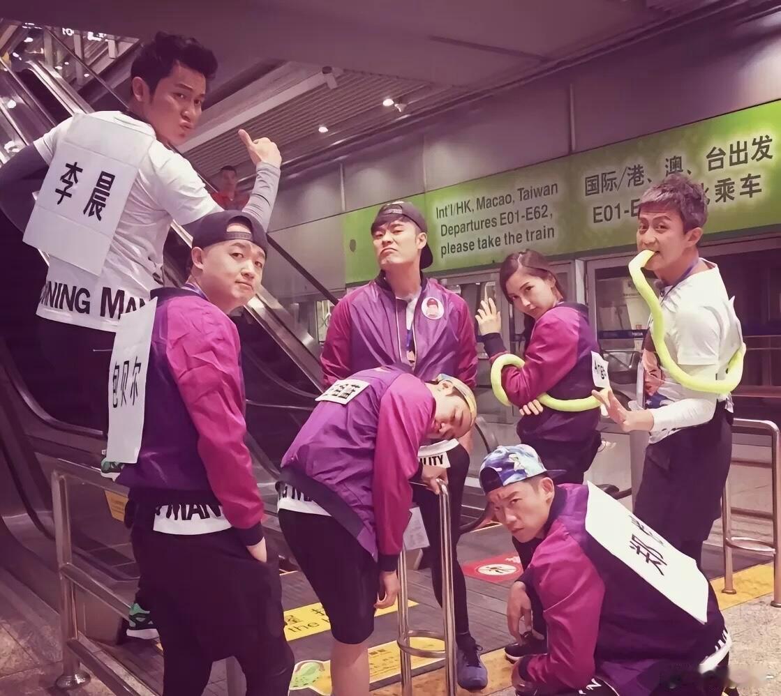 奔跑吧到底还有多少名场面 其实到现在13年间跑男不仅仅只是一个综艺了，他带给我们