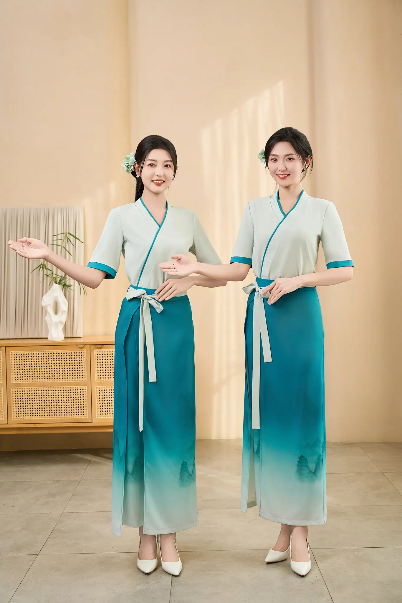 棠越足浴养生会所spa按摩工作服。 棠越女装旗舰店 棠越技师服 棠越服...