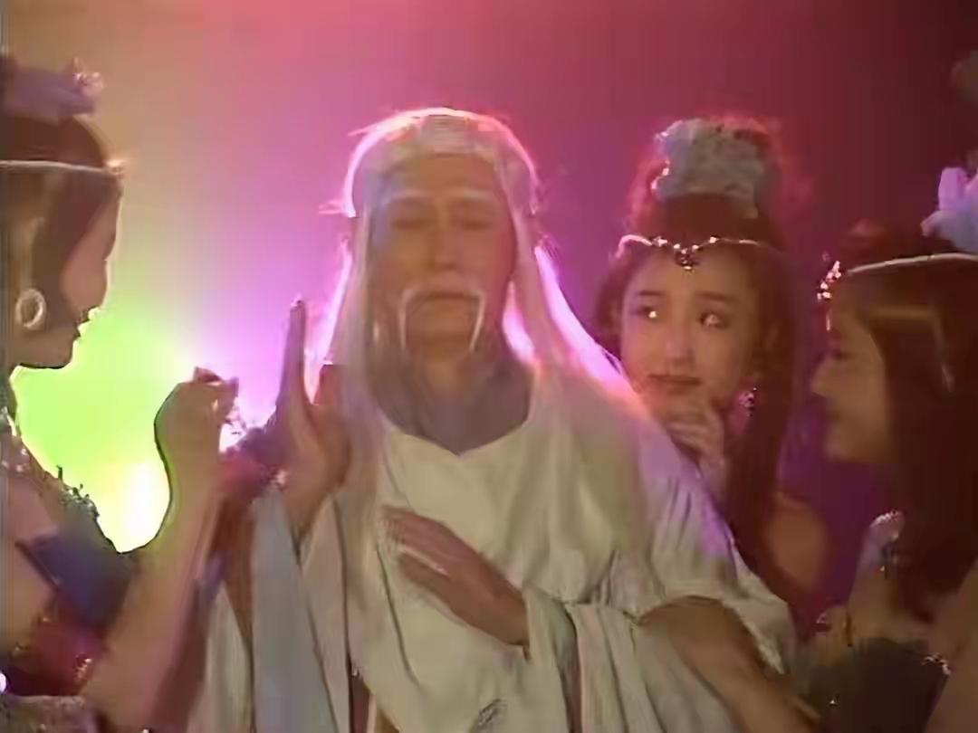 九曲黄河阵：三霄一怒，十二金仙集体“掉段位”
 
西岐大营外，天地被一片沉郁黑雾