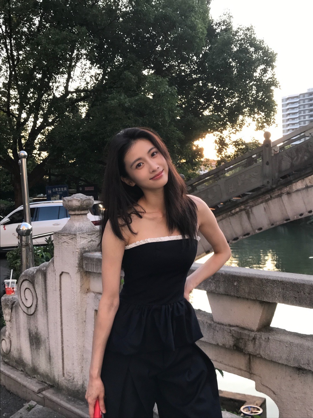 在桥上听歌声我的日常plog雅雅学语 ​​​
