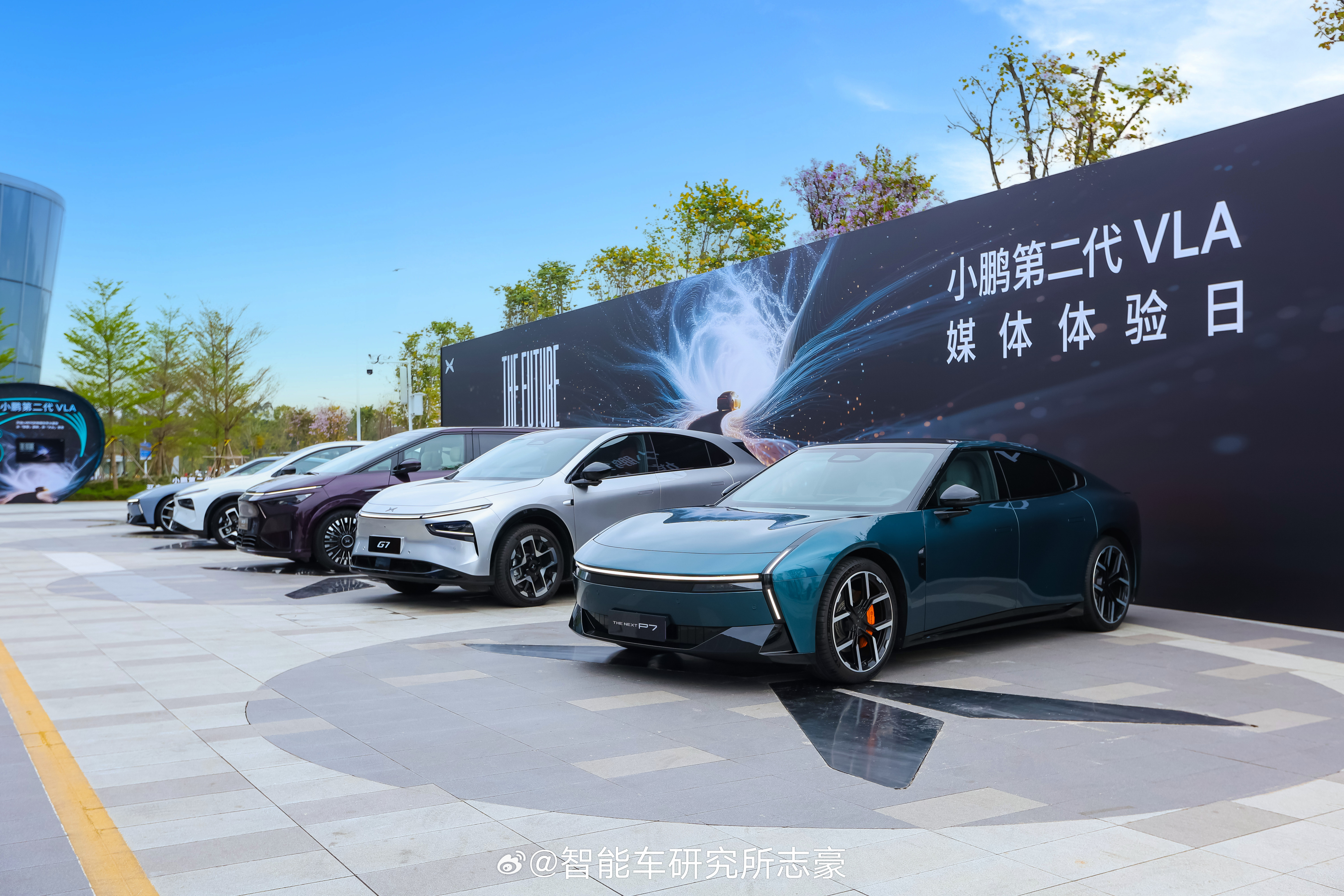 小鹏第二代VLA发布，来感受下怎么个事 