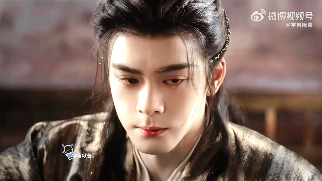 曾舜晞武拾光这四滴泪曾舜晞这四滴泪每一滴泪都带着故事感，从眼眶泛红到轻轻落下，曾