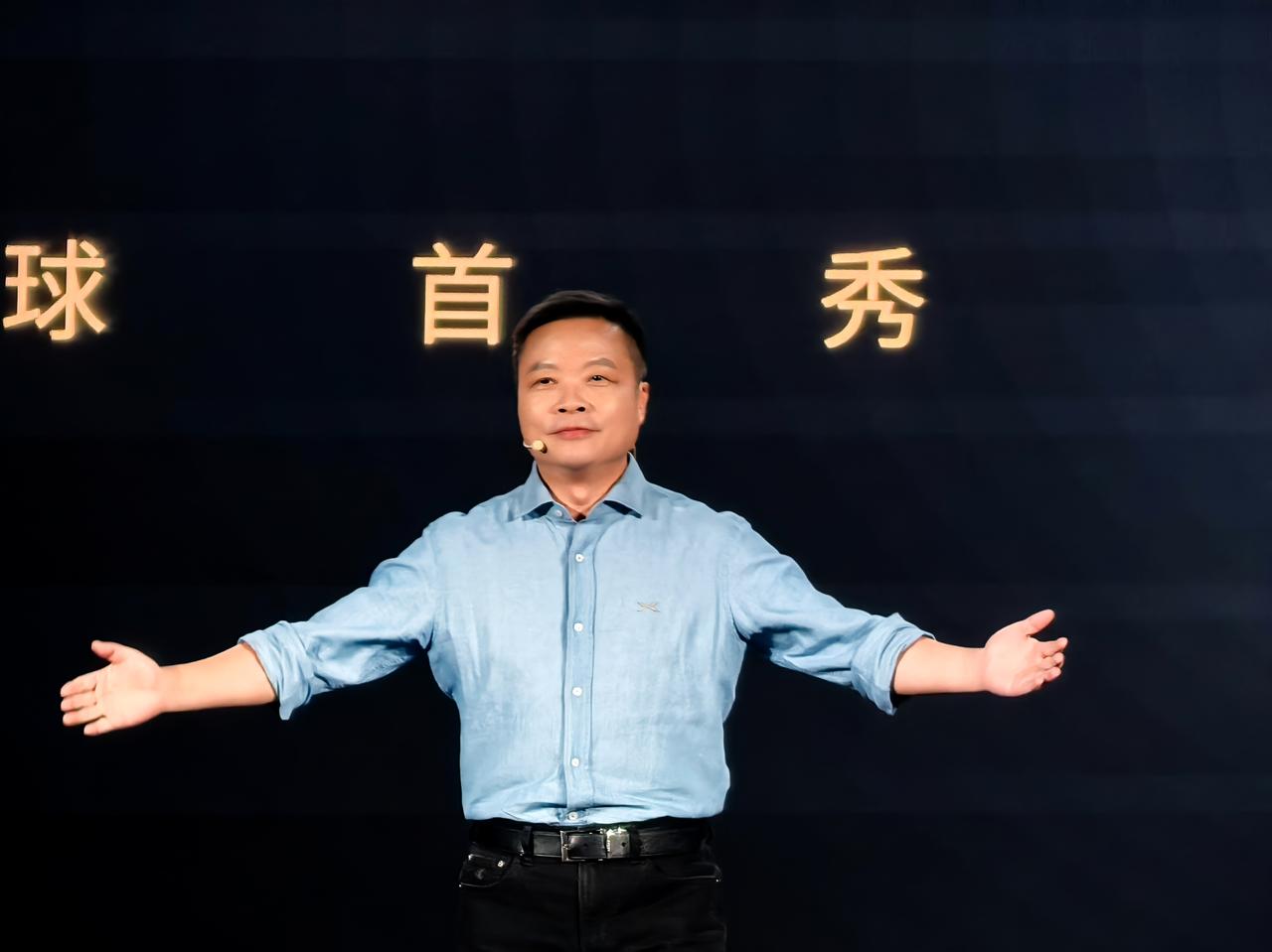 小鹏G7正式亮相！预售价23.58万起，这个价格大家觉得有没有竞争力？预计正式发