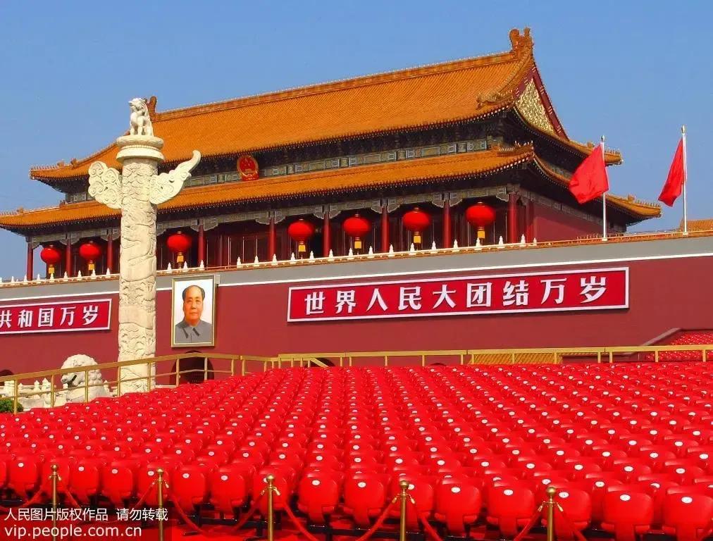 世界人民大团结万岁！
tiko一关，都来到小红书了。