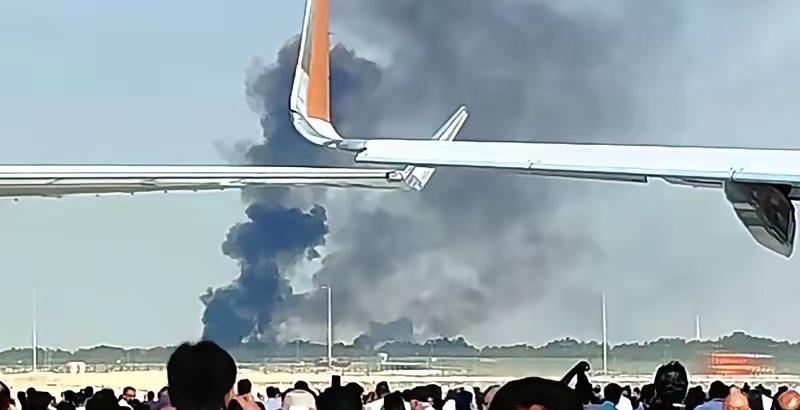 迪拜航展“光辉”坠毁，41年研发战机为何事故频发？
当地时间11月21日，印度国