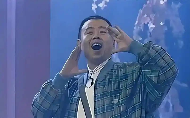 @潘长江入驻头条并给你写了一封信✨ 

一句句恳切话语，藏着他四十余年演艺路的赤