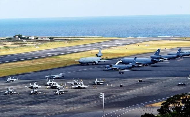 日本的想法不一样，以为美军航母定好介入台海，中东打伊朗都熬不住，往厕所扔毛巾，美