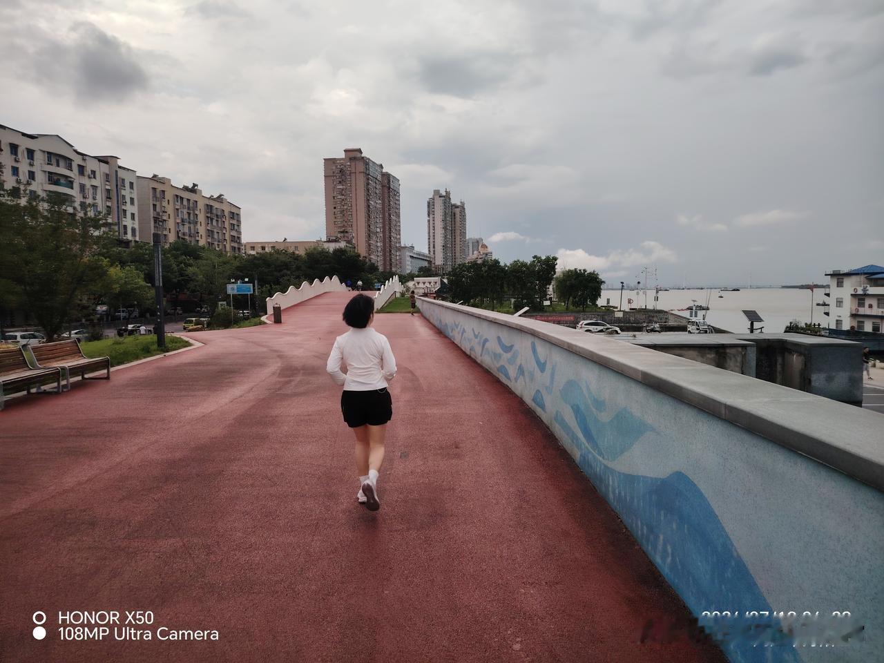 国际石油局势对普通人生活有什么影响国际石油局势对普通人生活影响很大