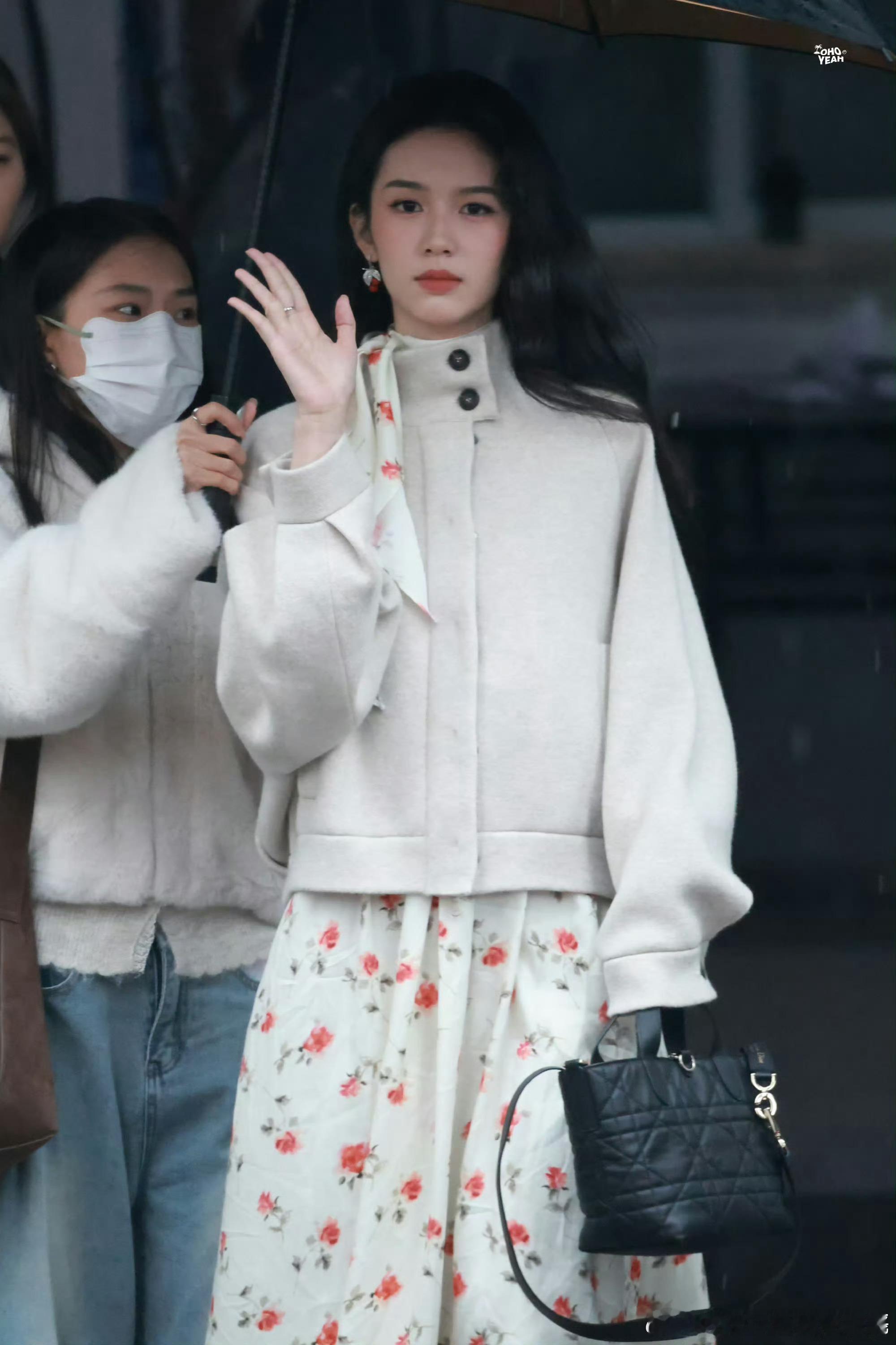 翟潇闻、陈哲远、李一桐、周也 hi6上班路透 