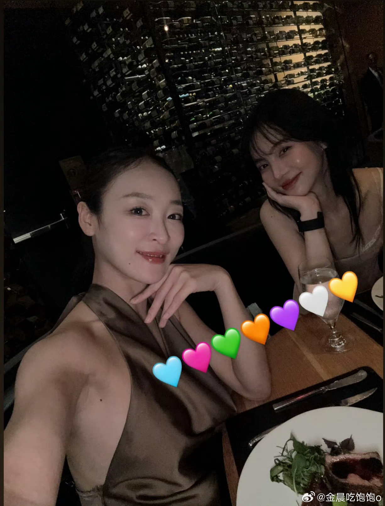 金晨[超话]  “你眼中的点点星光，是我将一生奔赴的星辰.”  "𝓣𝓱𝓮 