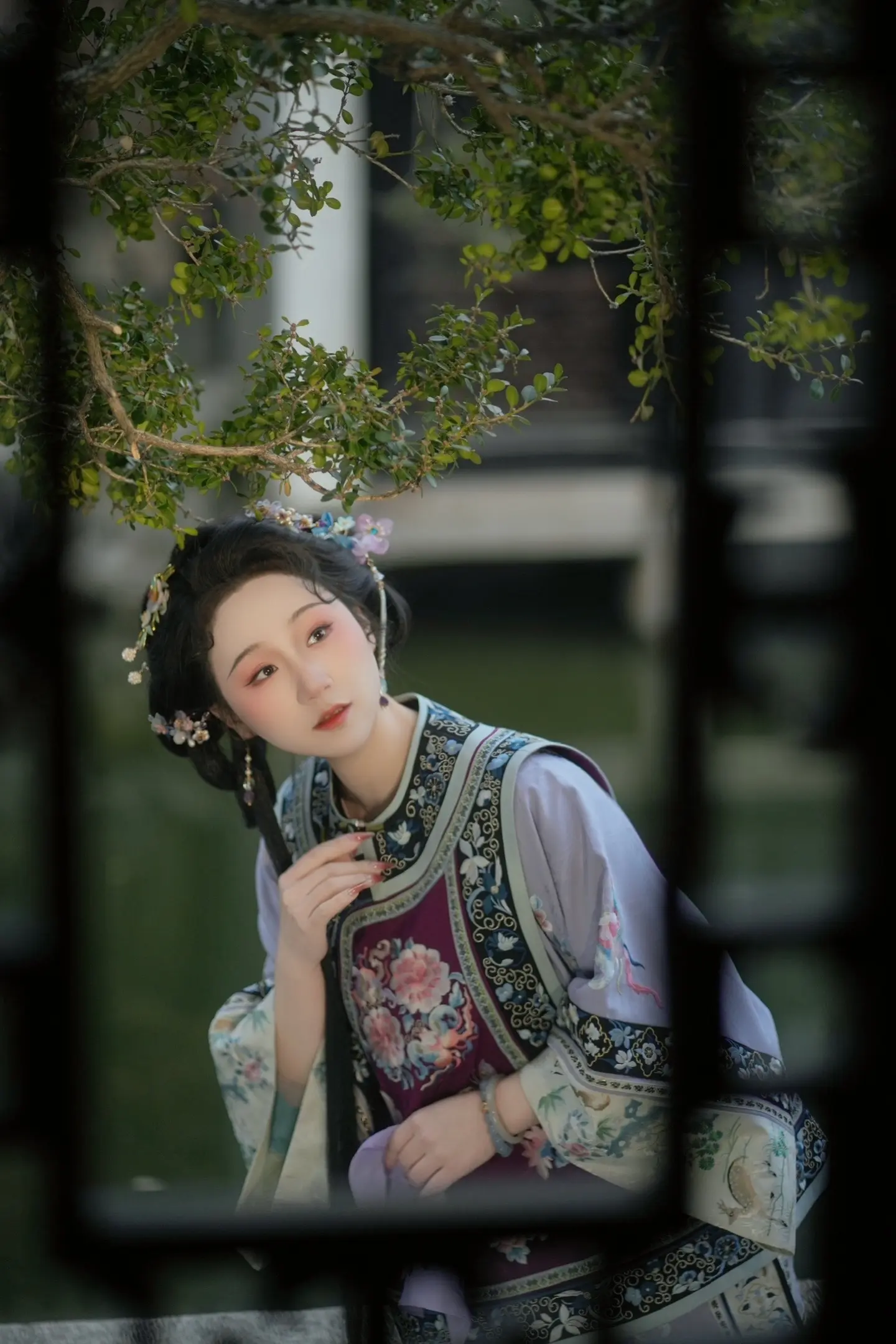 “你不该困在这四方小院”