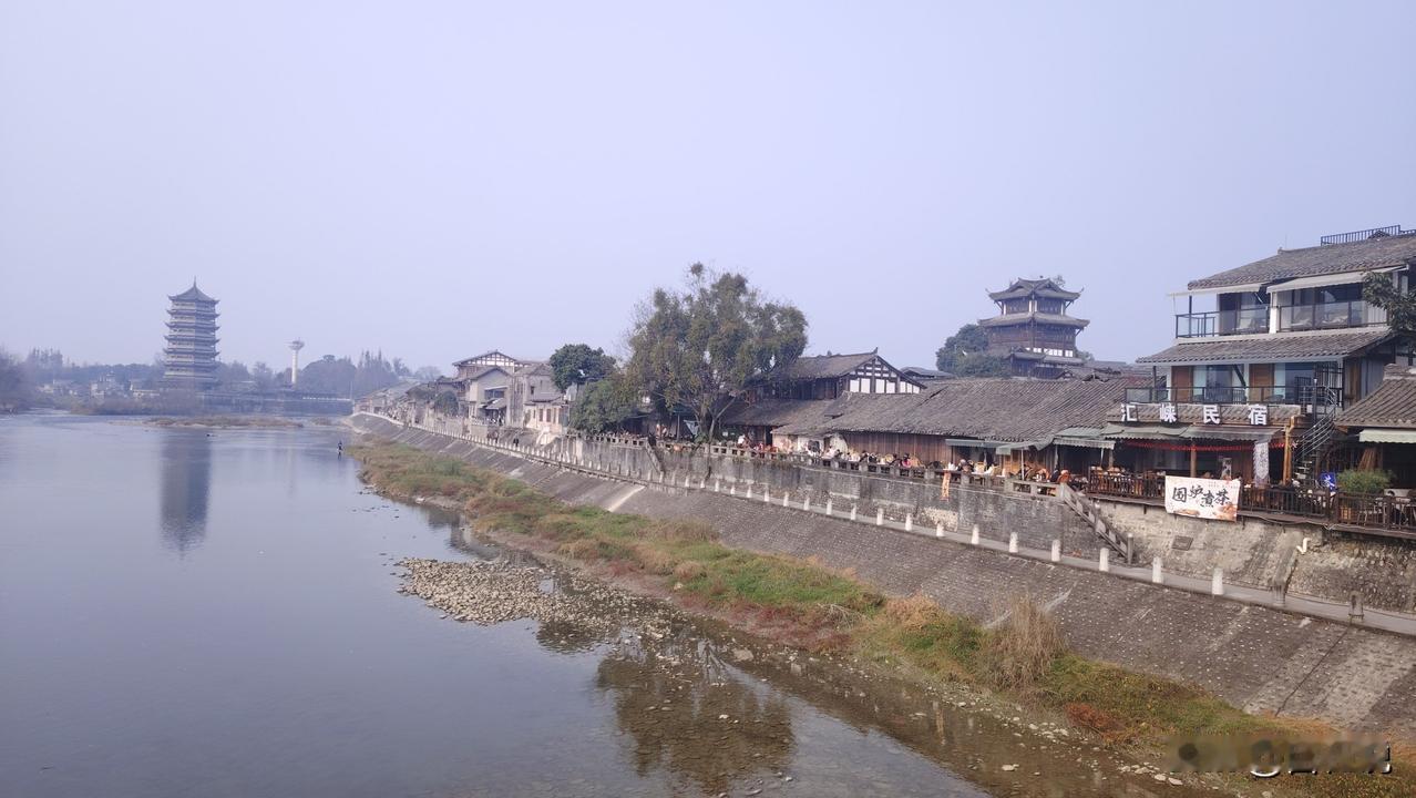 我的大彻大悟，发生在连加三个月班后，凌晨拿到胃出血诊断单的那一刻，身体的剧痛，比