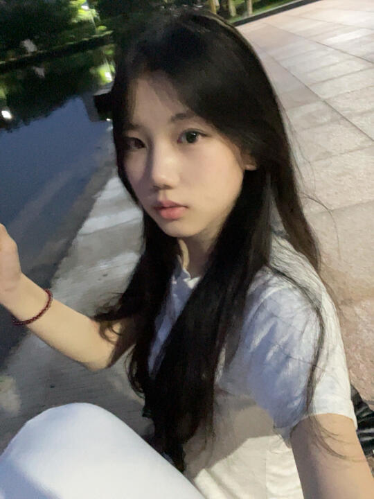 河边坐坐